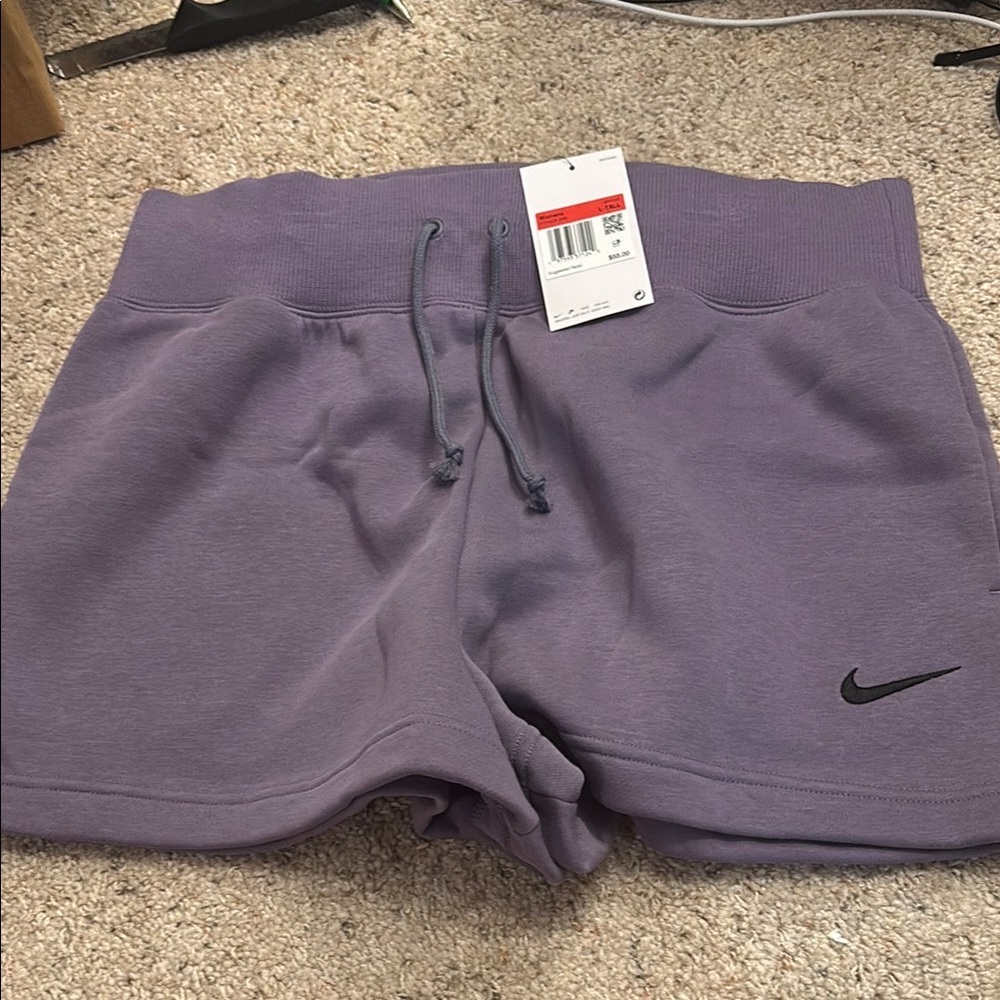 Nike Women's Nike Sportswear Phoenix Fleece Logo Shorts